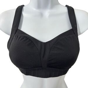 Lululemon sports black bra 34C.  A564
